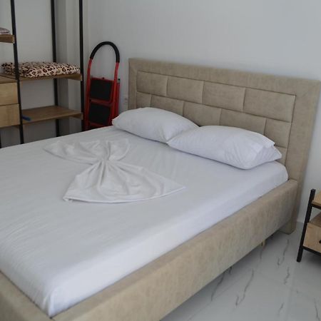 Akil Apartments ซารานเดอ ภายนอก รูปภาพ