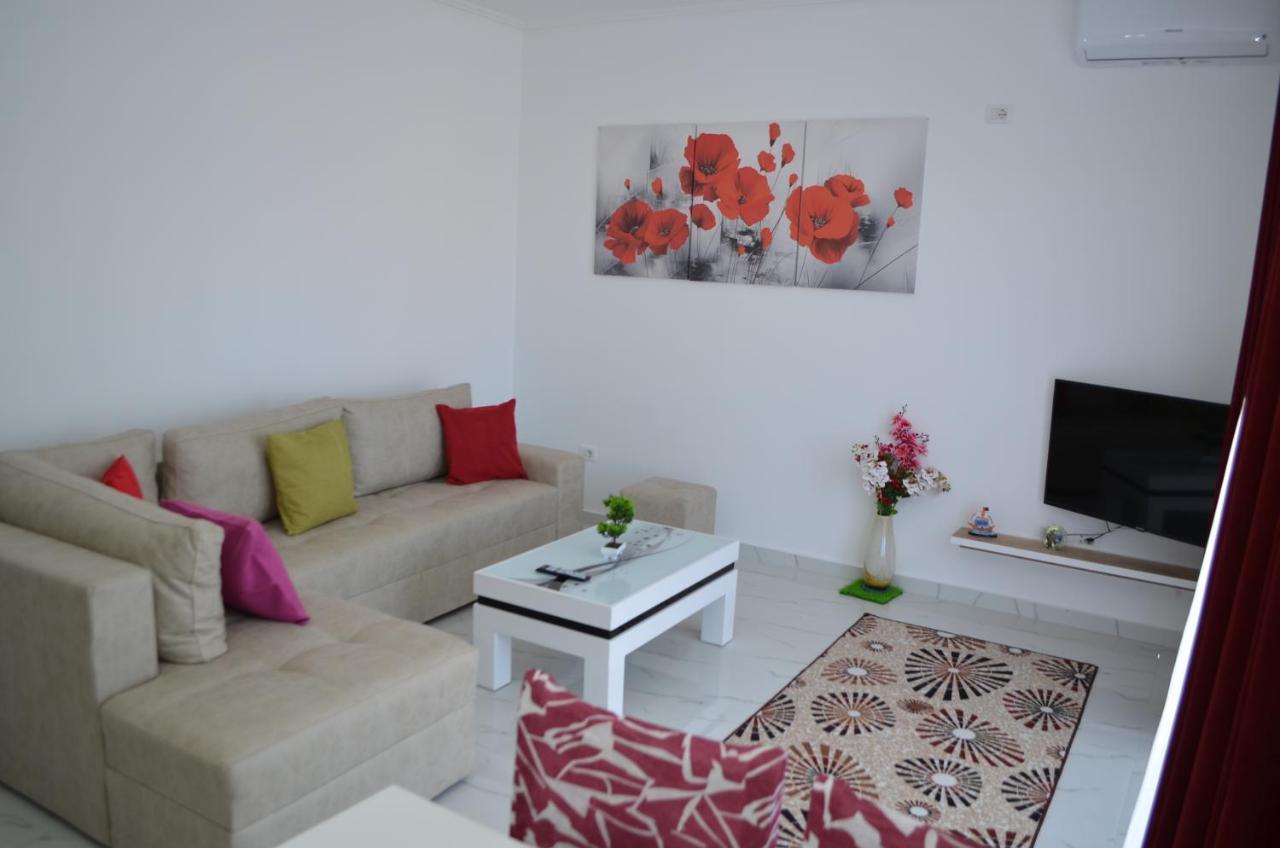 Akil Apartments ซารานเดอ ภายนอก รูปภาพ